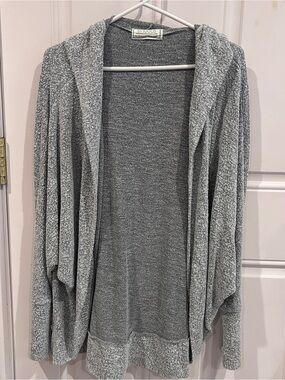 Sincerely Jules Open-Front Hooded Cardigan in Gray